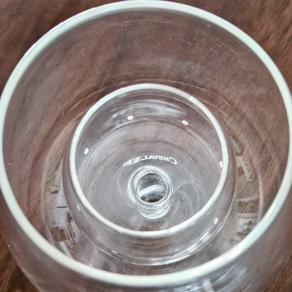 Chevalier Handcrafted Stemless Aerating Wine Glass in Great Condition - Picture 6 of 6